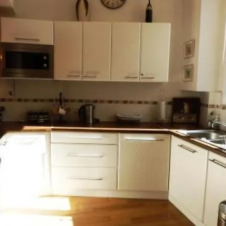 Lejlighed Sleeps 6 Air Con Wifi Cannes