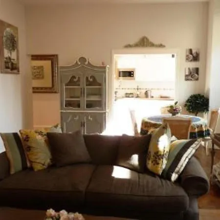 Lejlighed Sleeps 6 Air Con Wifi Cannes