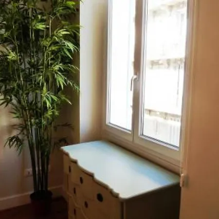 Lejlighed Sleeps 6 Air Con Wifi Cannes