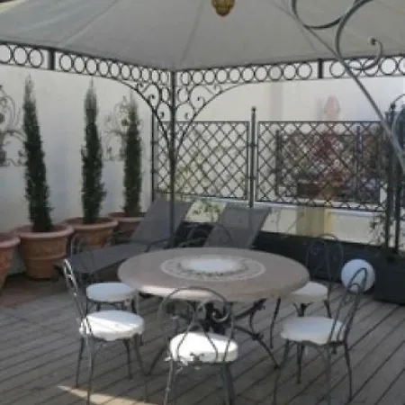 Lejlighed Sleeps 6 Air Con Wifi Cannes
